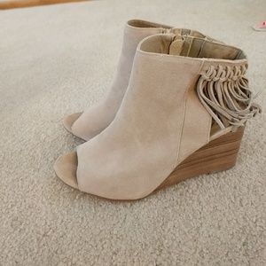 Wedge booties